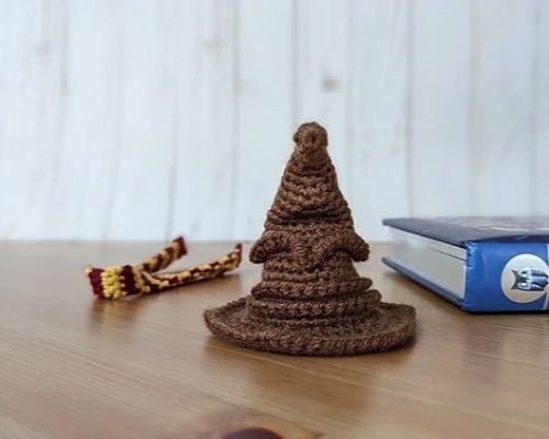 Sorting Hat Amigurumi