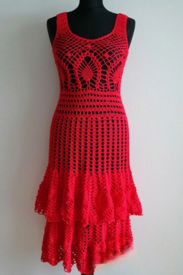 7 Crochet Christmas Outfits Free Patterns