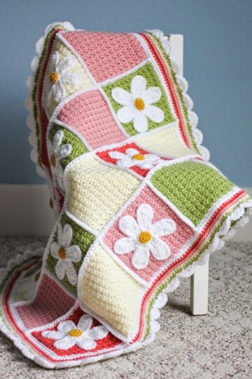9 Crochet Daisy Baby Blanket Free Patterns
