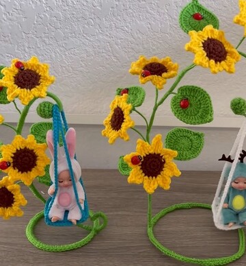 10 Crochet Flower Swing Free Patterns