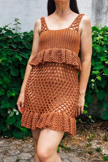 10 Crochet Ruffle Dress Free Patterns