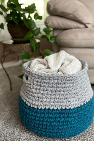 12 Crochet Floor Basket Free Patterns