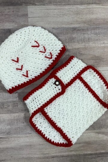 13 Unique Crochet Baseball Free Patterns