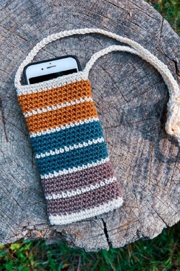 15 Crochet Mobile Phone Bag Free Patterns