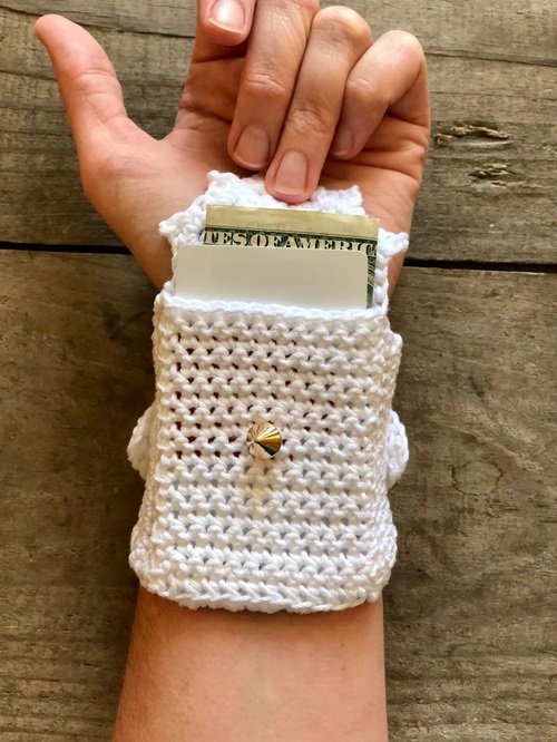 Crochet Wrist Wallet For Concert Attire