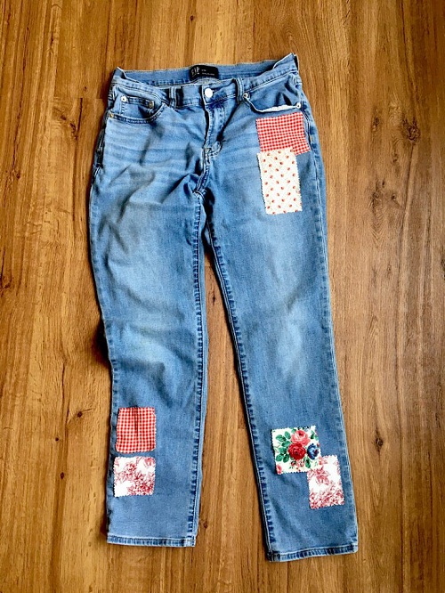How To Sew Patches On Jeans (DIY Patchwork Pants)