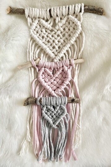 9 Macrame Heart Shaped Wall Hanging Free Patterns