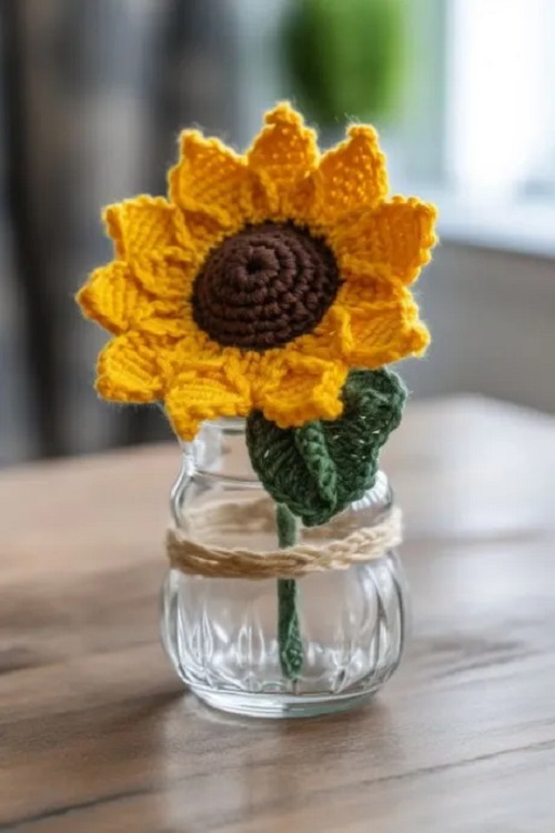Crochet sunflower for your table