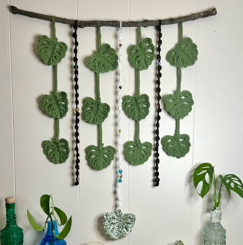 Crochet Monstera Wall Hanging with Beads