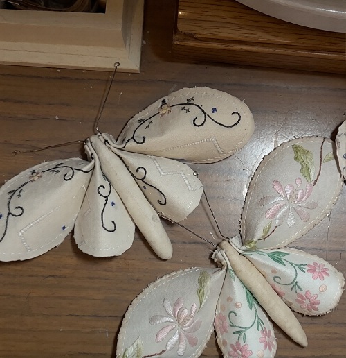 Fabric Moth / Butterfly Tutorial from Vintage linens
