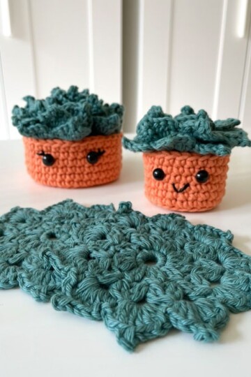 7 Crochet Plant Coasters Free Patterns