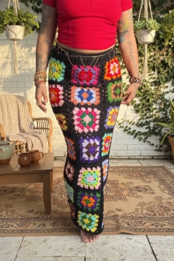 8 Crochet Long Granny Square Skirt Free Patterns