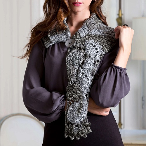 Free Appliqués À La Freeform Scarf Pattern